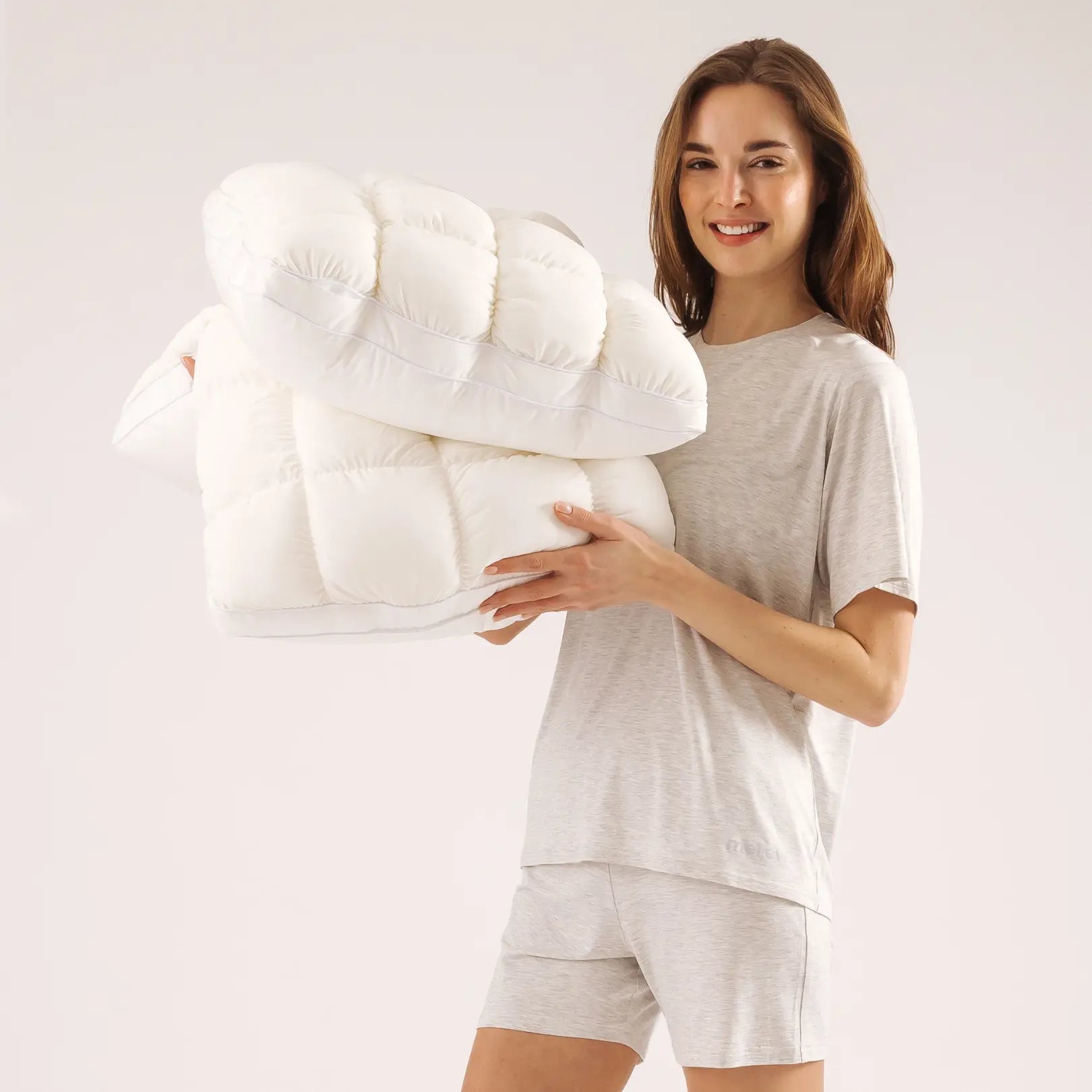 Mellow Sleep | Mellow Puff Pillow Soft Quilted Puff-Grid Design Pillow